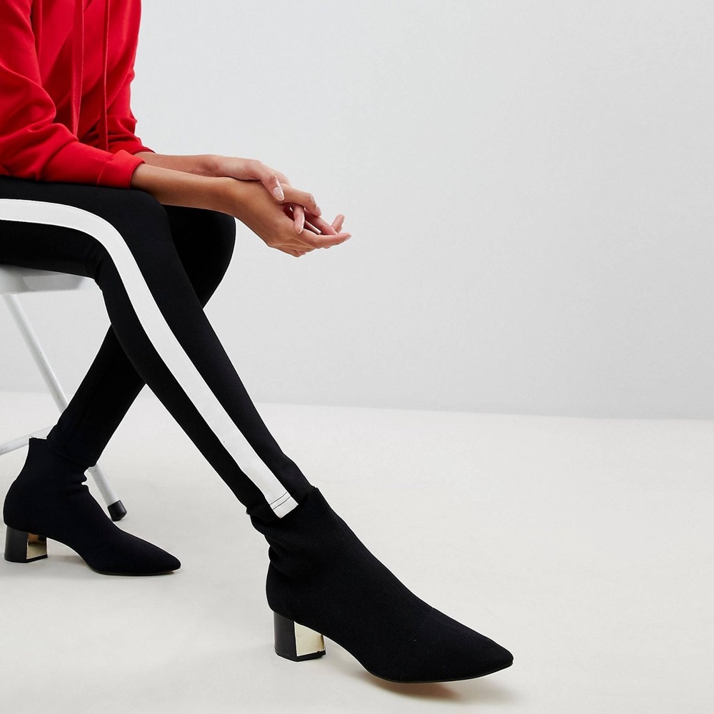 LOFT Black White Side Stripe Skinny Leg Jegging Pants